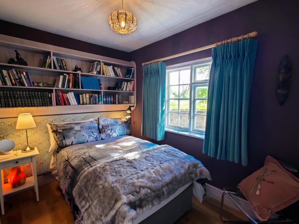 Balsoon Lodge Navan Bagian luar foto