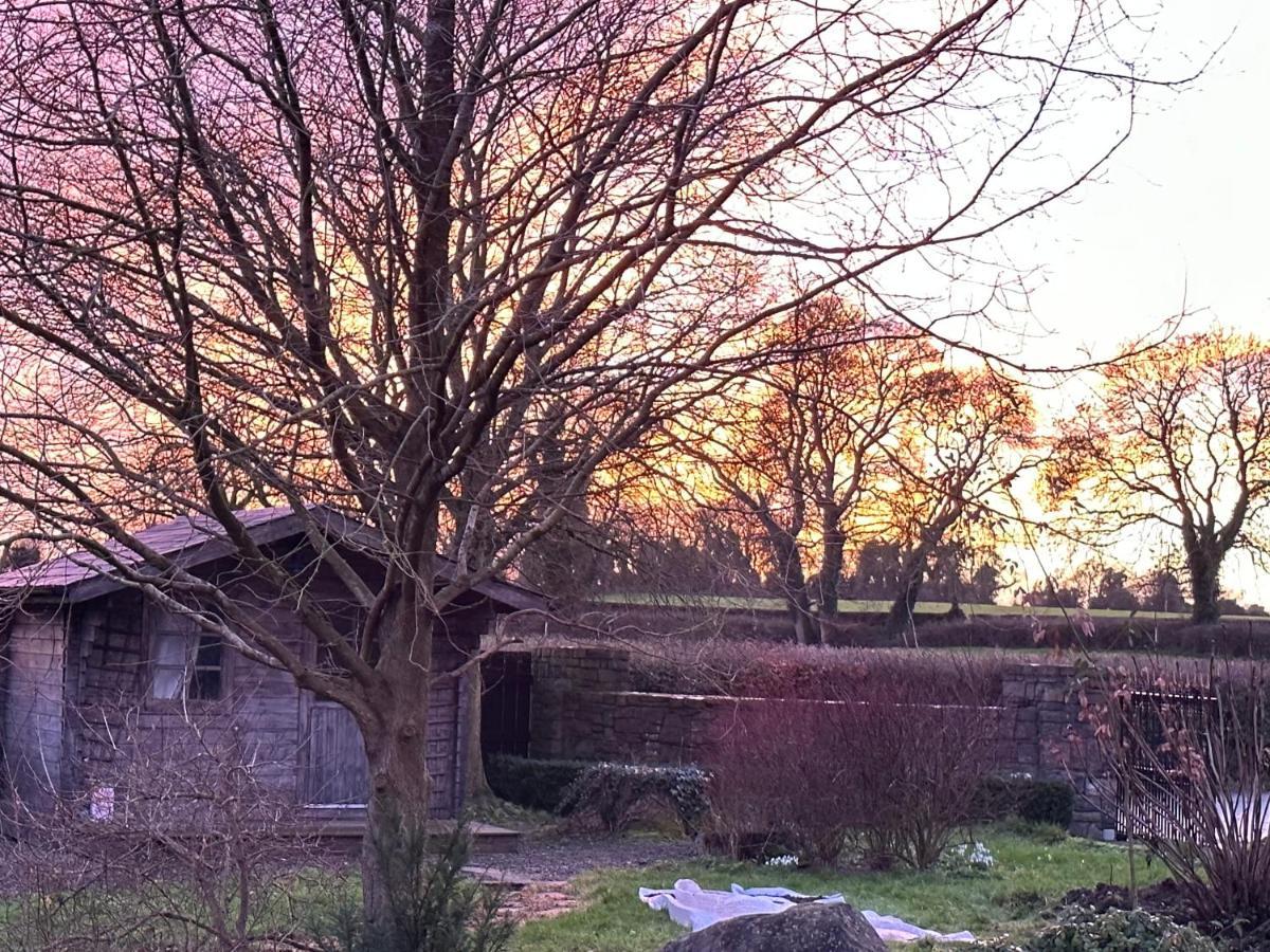 Balsoon Lodge Navan Bagian luar foto