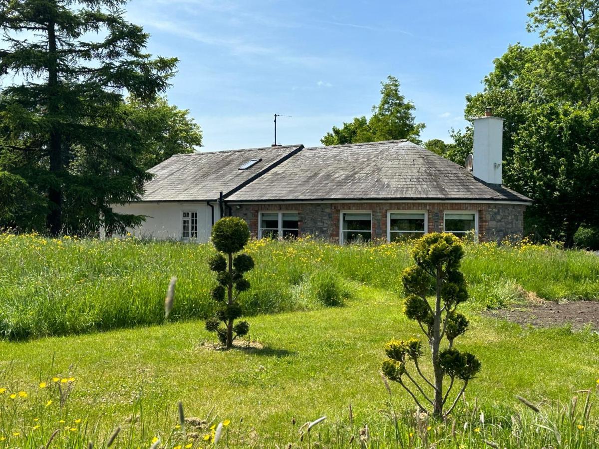 Balsoon Lodge Navan Bagian luar foto